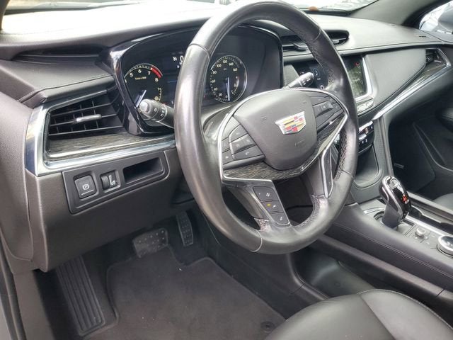 2021 Cadillac XT5 FWD Premium Luxury