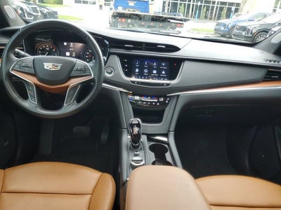 2023 Cadillac XT5 FWD Premium Luxury
