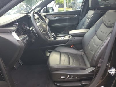 2024 Cadillac XT5 Sport