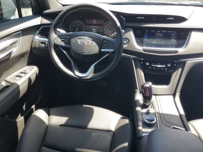2024 Cadillac XT6 Luxury