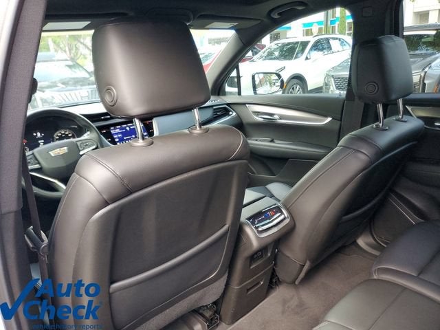 2024 Cadillac XT6 Luxury
