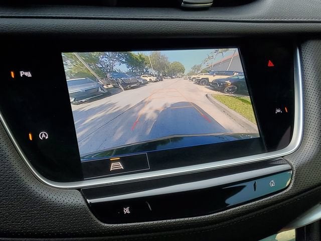 2024 Cadillac XT6 Luxury