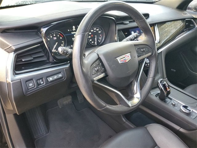 2022 Cadillac XT6 Premium Luxury