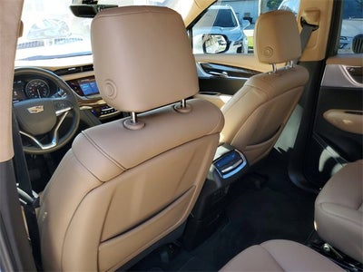 2023 Cadillac XT6 Premium Luxury