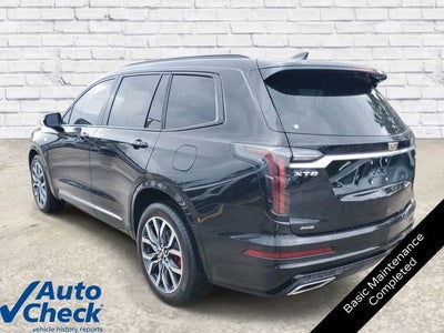 2025 Cadillac XT6 Sport