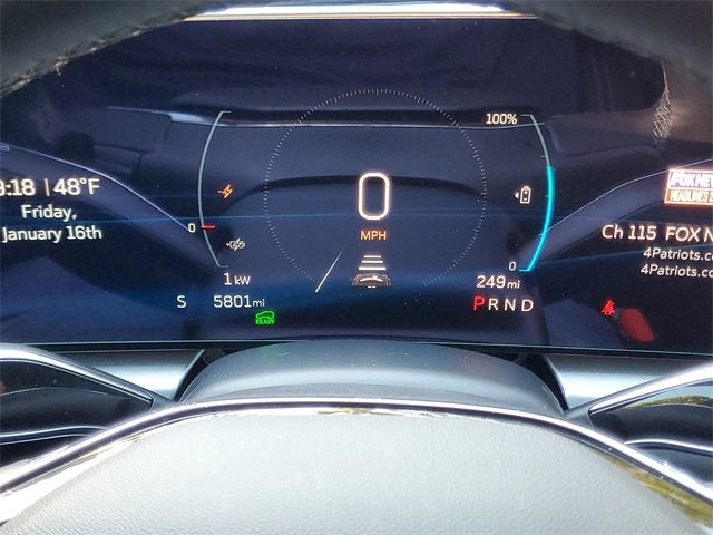 2025 Cadillac LYRIQ Luxury 1