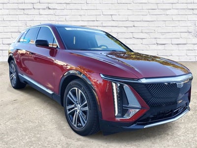 2025 Cadillac LYRIQ Luxury 1