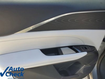 2024 Cadillac LYRIQ Luxury 1