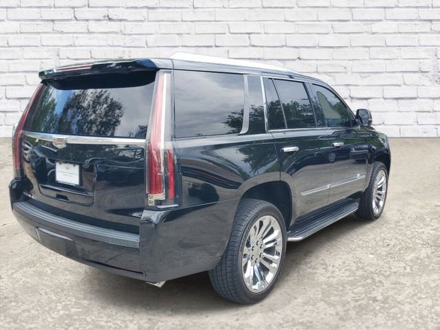 2020 Cadillac Escalade Luxury