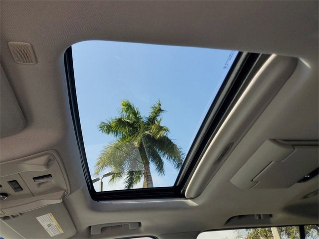 2017 Cadillac Escalade ESV Premium Luxury