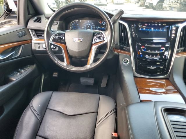 2019 Cadillac Escalade Luxury
