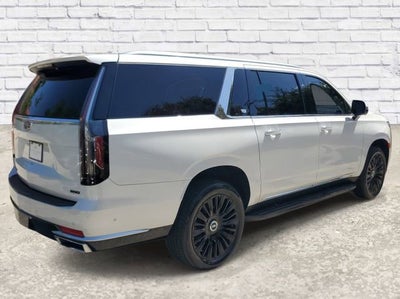 2022 Cadillac Escalade ESV Premium Luxury