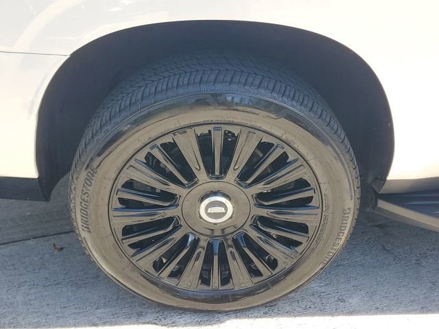 2022 Cadillac Escalade ESV Premium Luxury