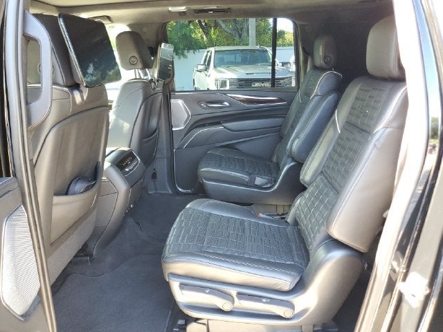 2023 Cadillac Escalade ESV 4WD Sport Platinum