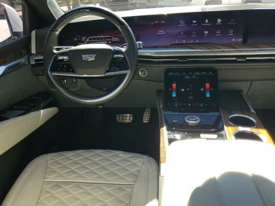 2025 Cadillac Escalade Sport Platinum