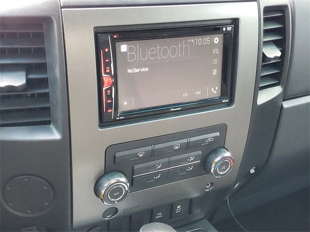 2012 Nissan Titan SV