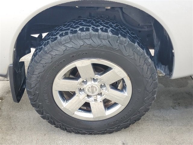 2012 Nissan Titan SV