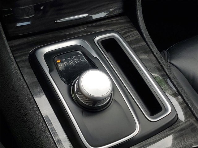 2022 Chrysler 300 Touring L