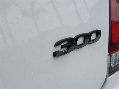 2022 Chrysler 300 Touring L