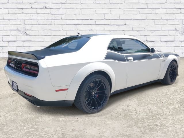 2022 Dodge Challenger R/T Scat Pack Widebody
