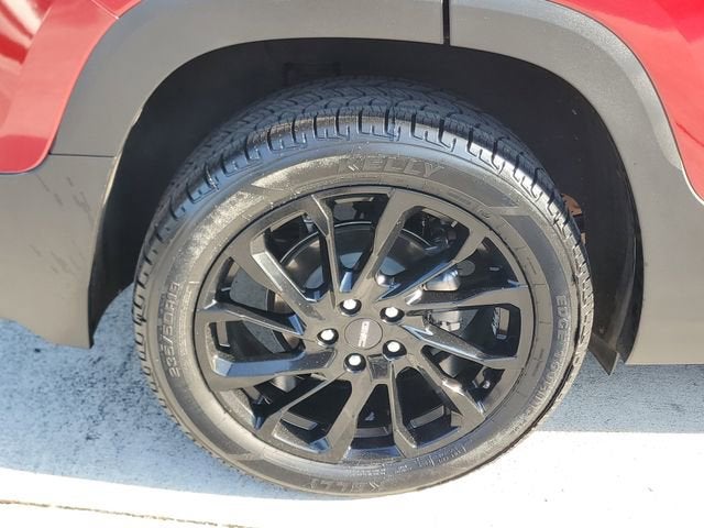 2023 GMC Terrain SLE - Photo 6