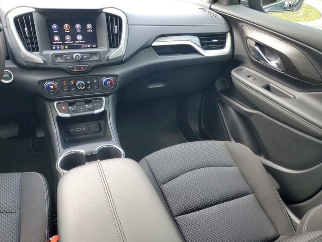 2024 GMC Terrain SLE - Photo 15