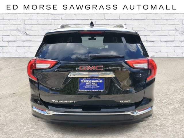 2024 GMC Terrain SLT