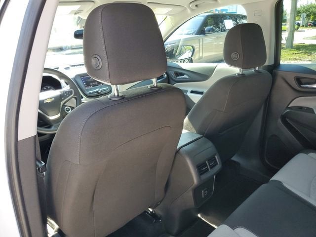 2023 Chevrolet Equinox LS - Photo 11