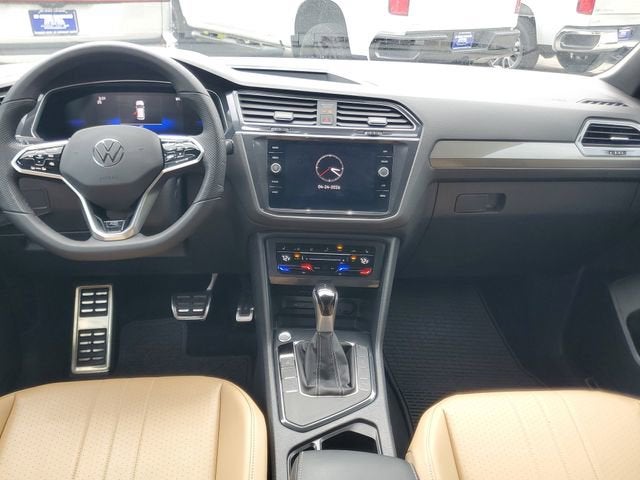 2024 Volkswagen Tiguan SE R-Line Black
