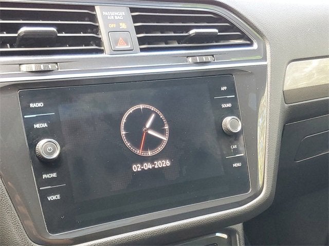 2023 Volkswagen Tiguan SE R-Line Black