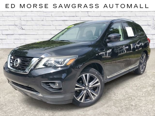2020 Nissan Pathfinder Platinum 2WD's photo