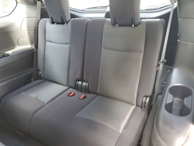 2018 Nissan Pathfinder SV