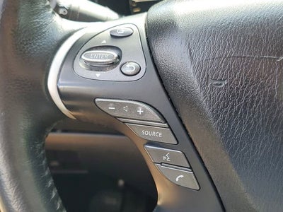 2018 Nissan Pathfinder SV