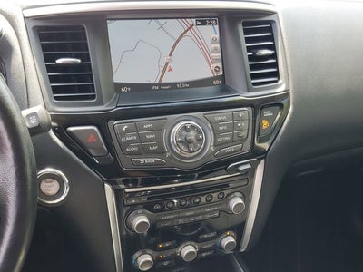 2018 Nissan Pathfinder SV