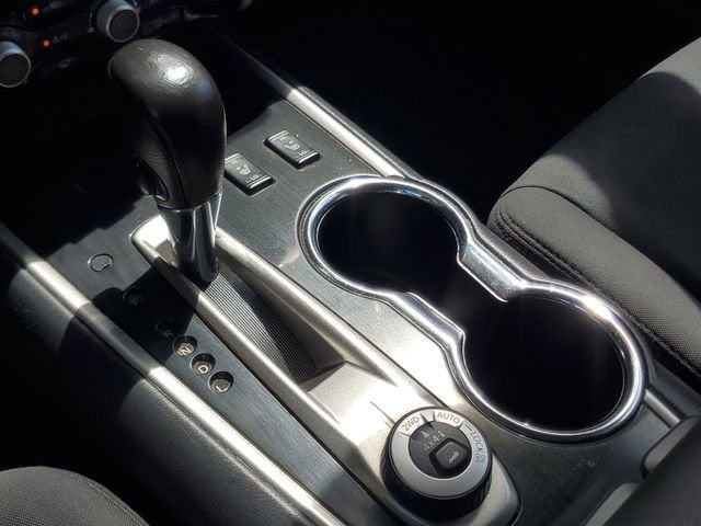 2018 Nissan Pathfinder SV