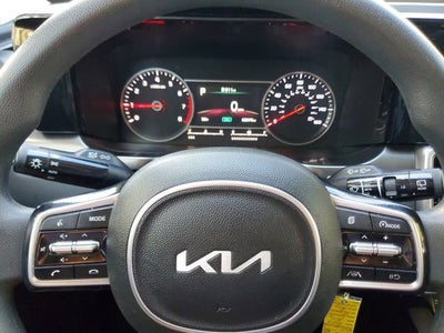 2023 Kia Sorento LX