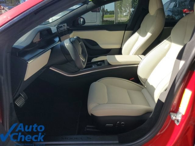 2022 Tesla Model S Plaid