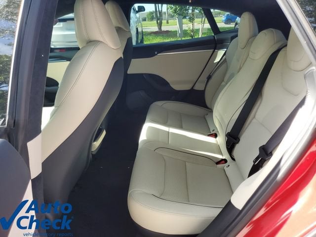 2022 Tesla Model S Plaid