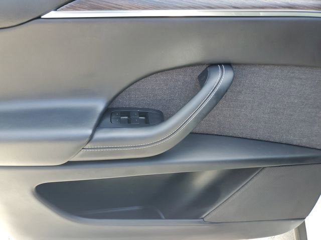 2023 Tesla Model X NA