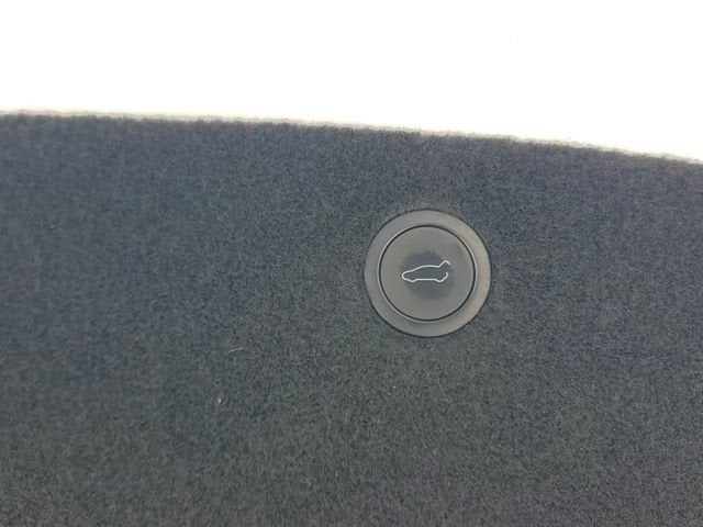 2023 Tesla Model X NA