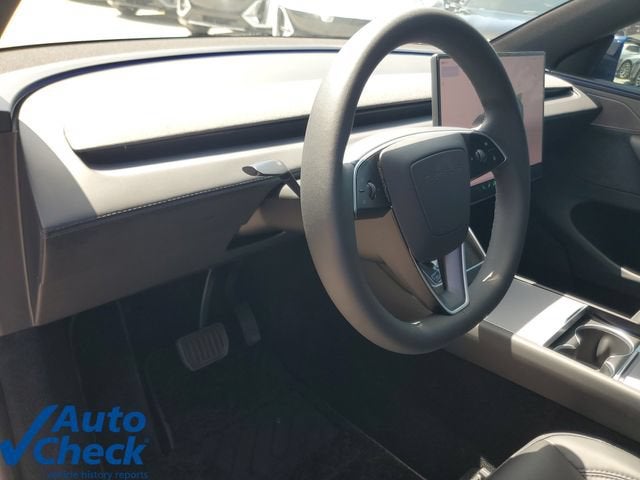 2026 Tesla Model Y Premium
