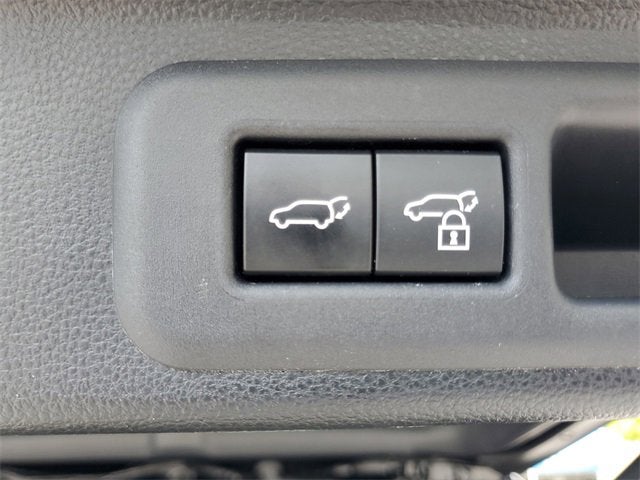 2023 Toyota Sequoia SR5