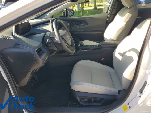 2023 Toyota Prius XLE