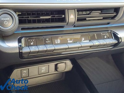 2023 Toyota Prius XLE