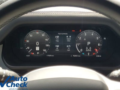 2025 Land Rover Defender X-Dynamic SE