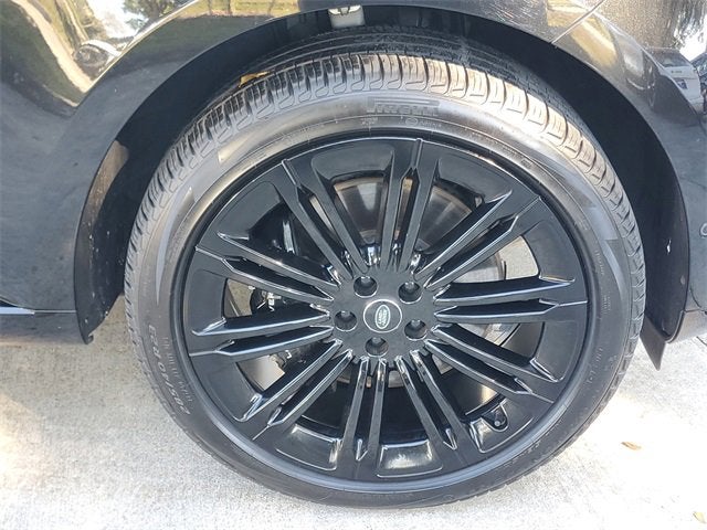 2023 Land Rover Range Rover SE