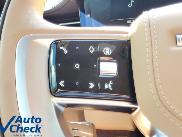 2025 Land Rover Range Rover P530 SE