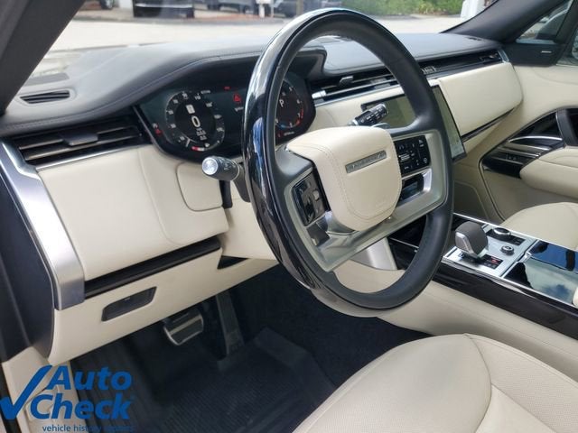 2023 Land Rover Range Rover SE