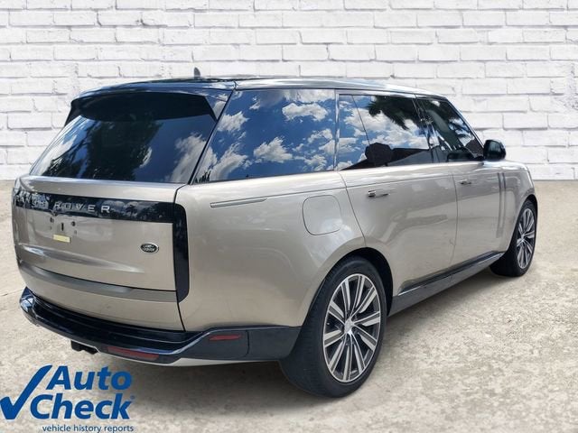 2023 Land Rover Range Rover SE