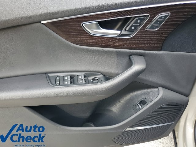 2021 Audi Q8 Premium Plus 55 TFSI quattro Tiptronic